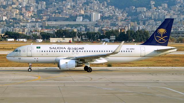 HZ-AS52:Airbus A320-200:Saudia